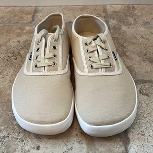 Barefoot Hemp Canvas Sneakers
